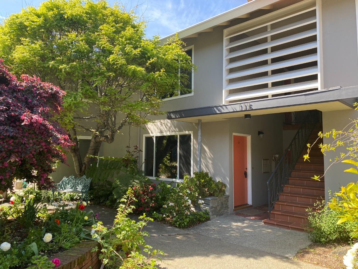 Front Image Thumbnail for ML82028193