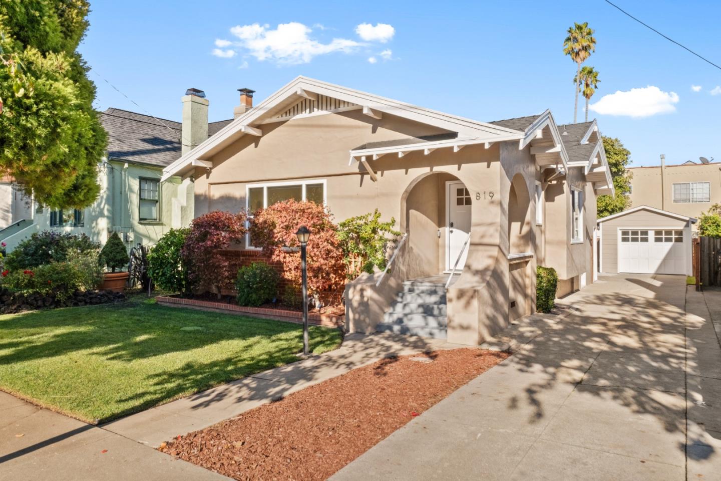 Front Image Thumbnail for ML82028248