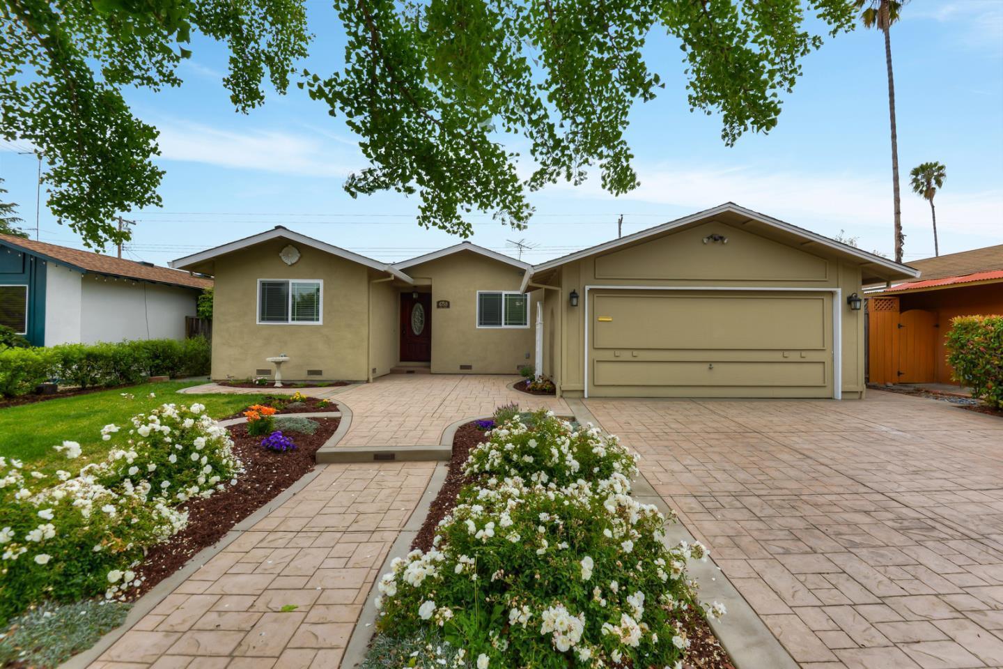 Front Image Thumbnail for ML82028252