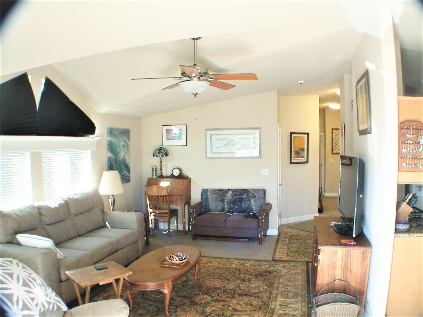 Front Image Thumbnail for ML82028295