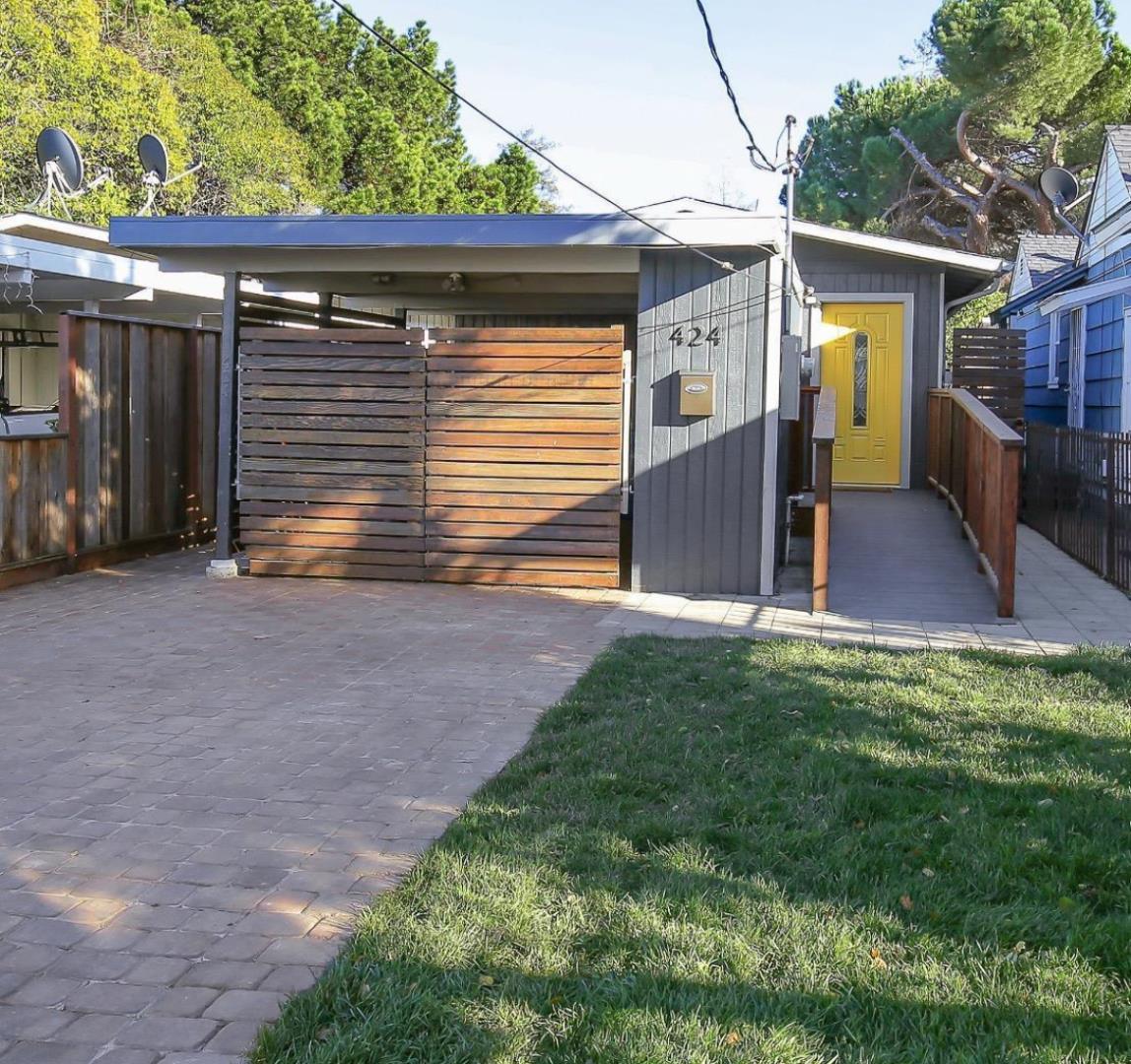 Front Image Thumbnail for ML82028298