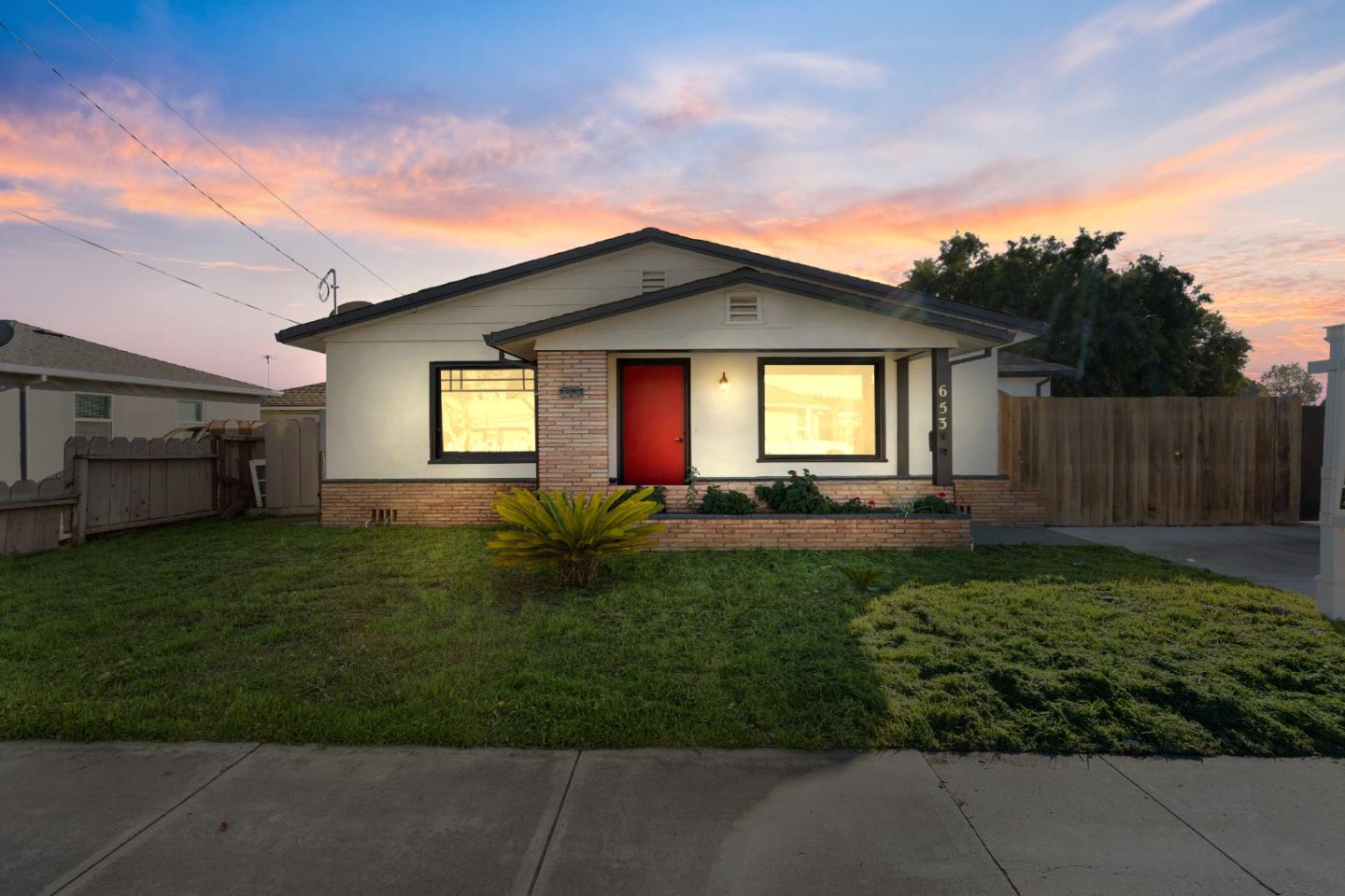 Front Image Thumbnail for ML82028331