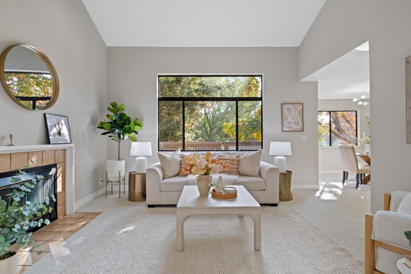 Front Image Thumbnail for ML82028343