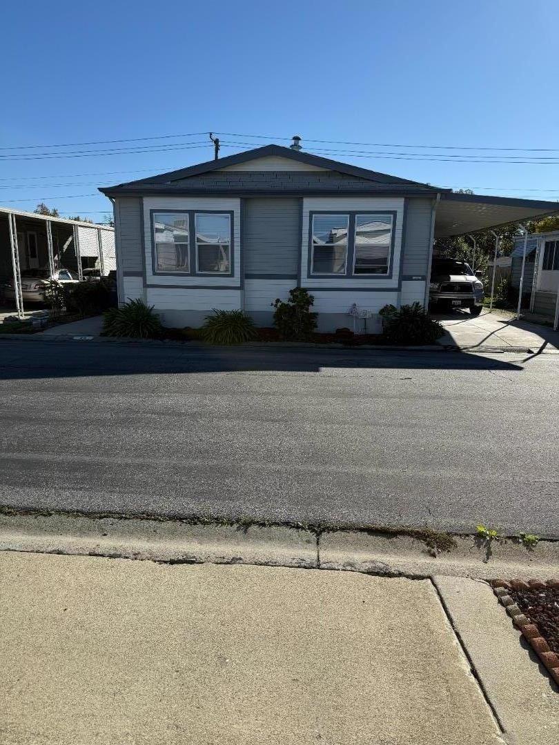 Front Image Thumbnail for ML82028377