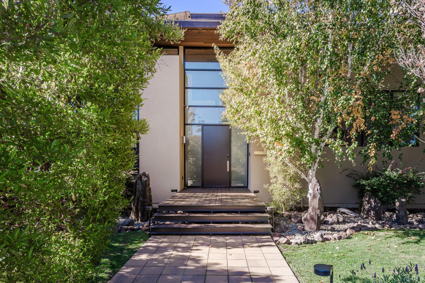 Front Image Thumbnail for ML82028421