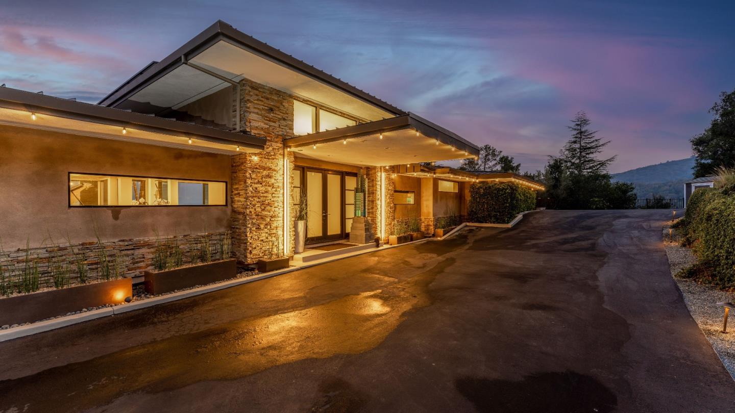 Front Image Thumbnail for ML82028425