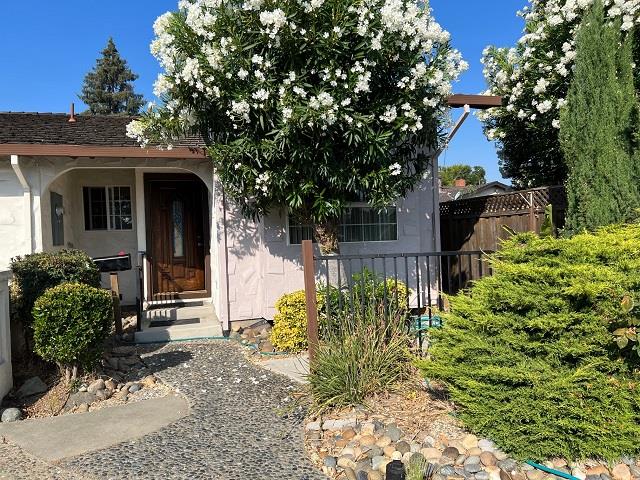 Front Image Thumbnail for ML82028437