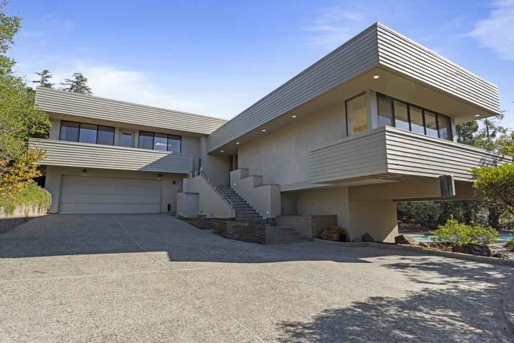 Front Image Thumbnail for ML82028480