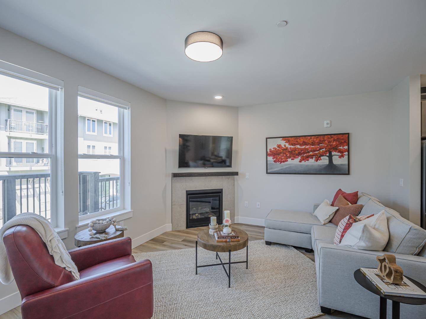 Front Image Thumbnail for ML82028603