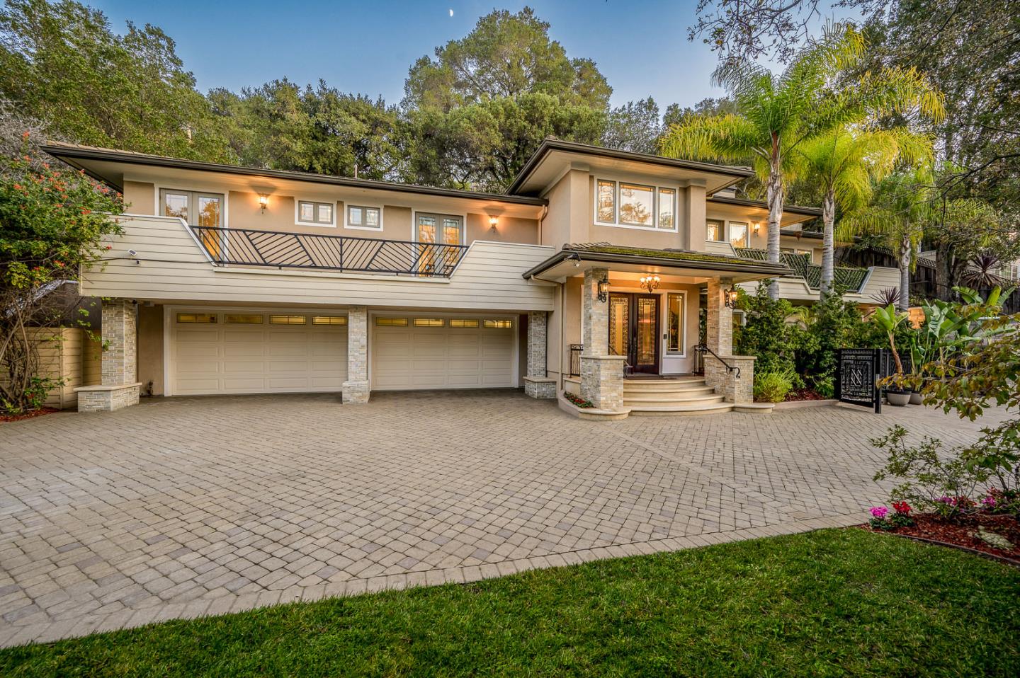 Front Image Thumbnail for ML82028617