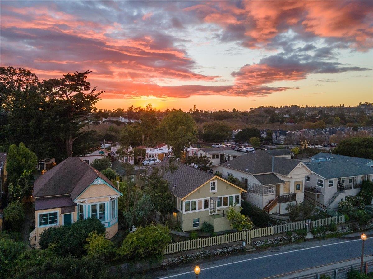 Front Image Thumbnail for ML82028659