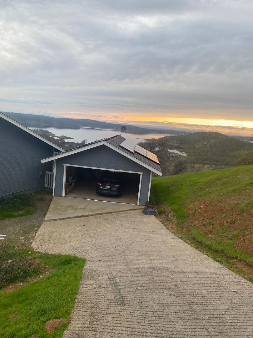 Front Image Thumbnail for ML82028696