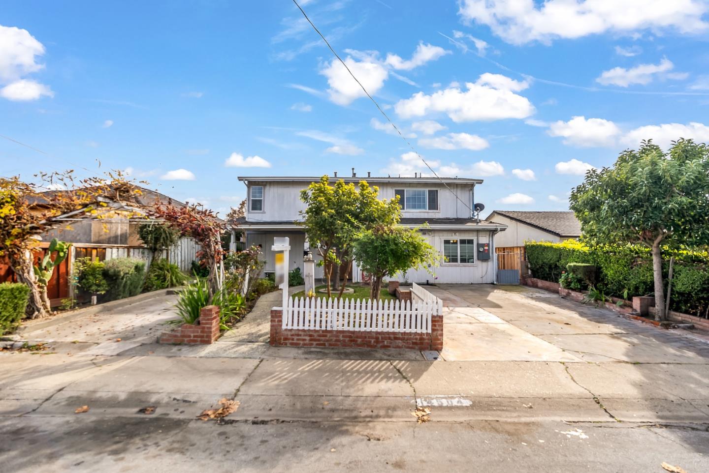 Front Image Thumbnail for ML82028867