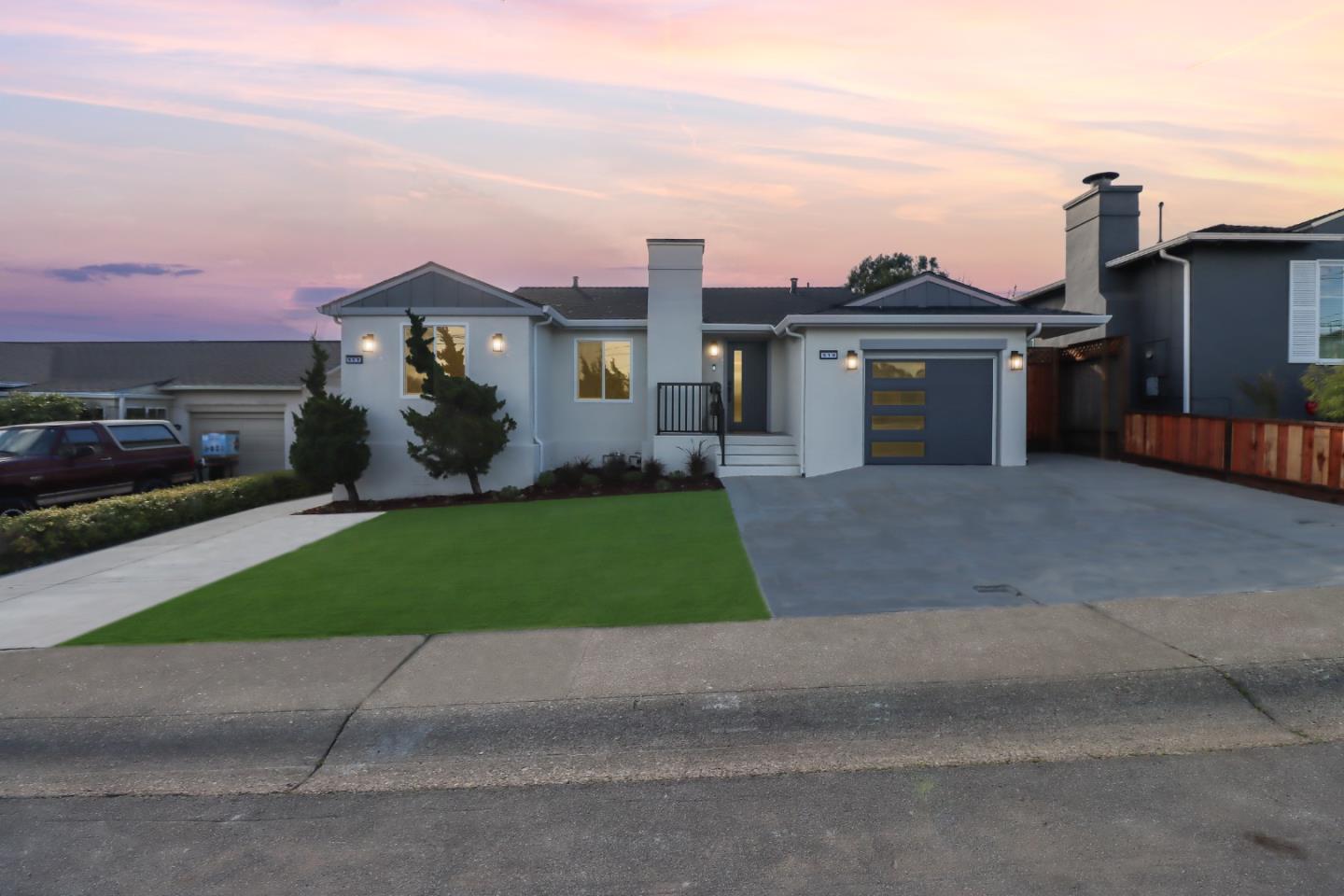 Front Image Thumbnail for ML82028903