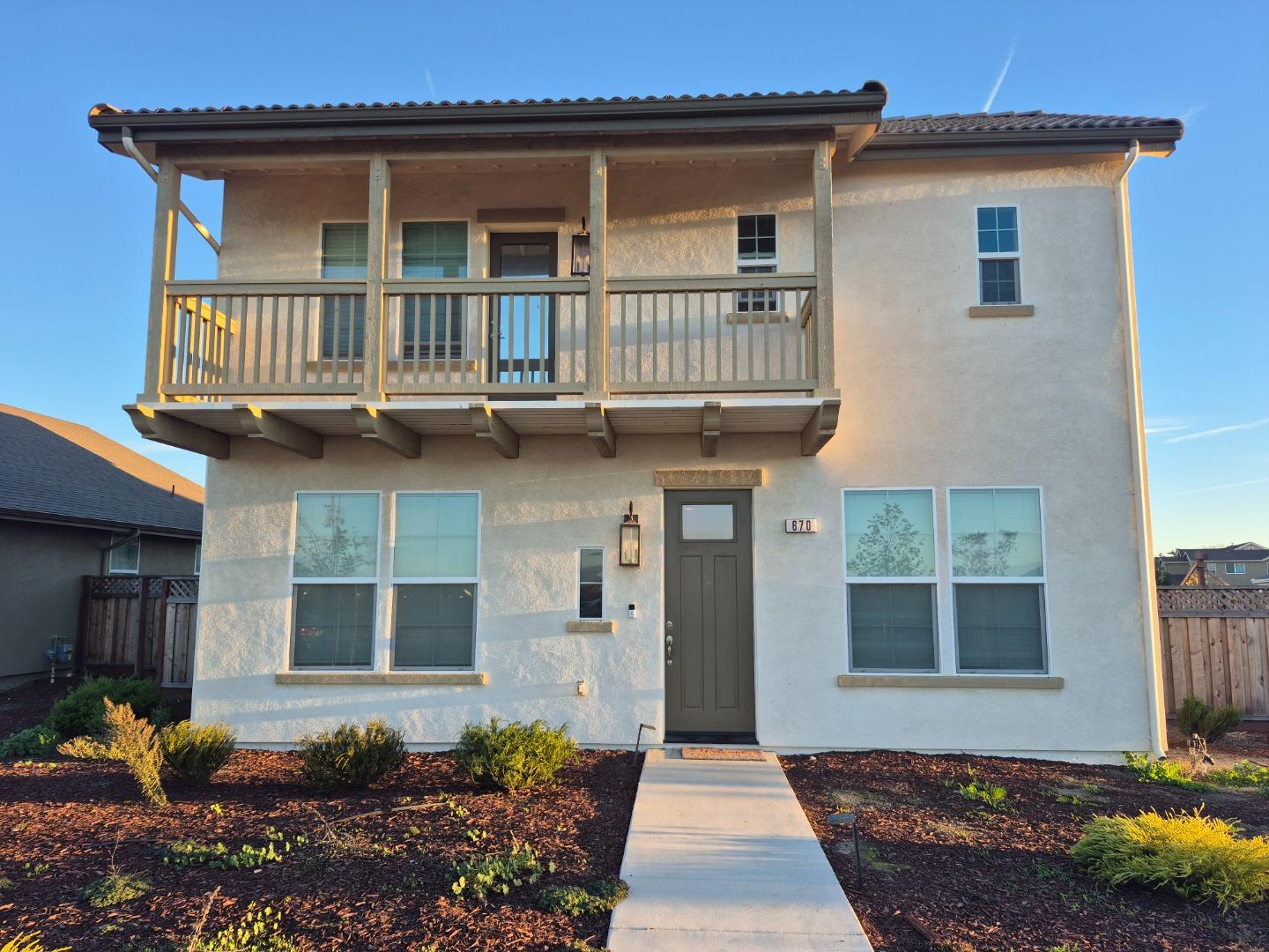 Front Image Thumbnail for ML82028992