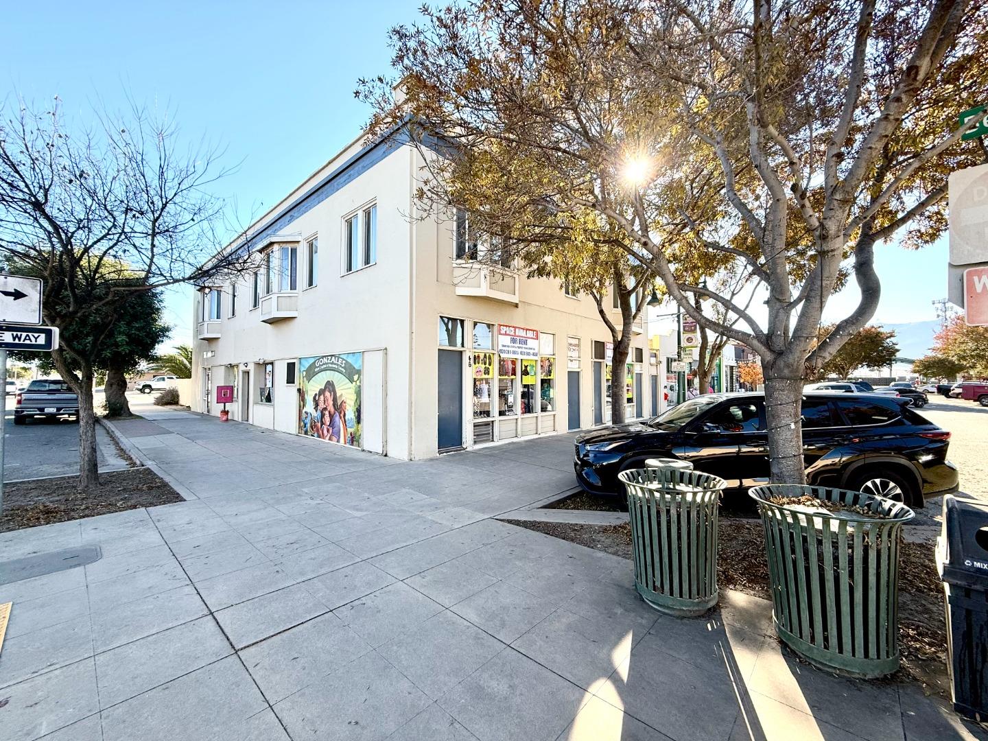 Front Image Thumbnail for ML82029062