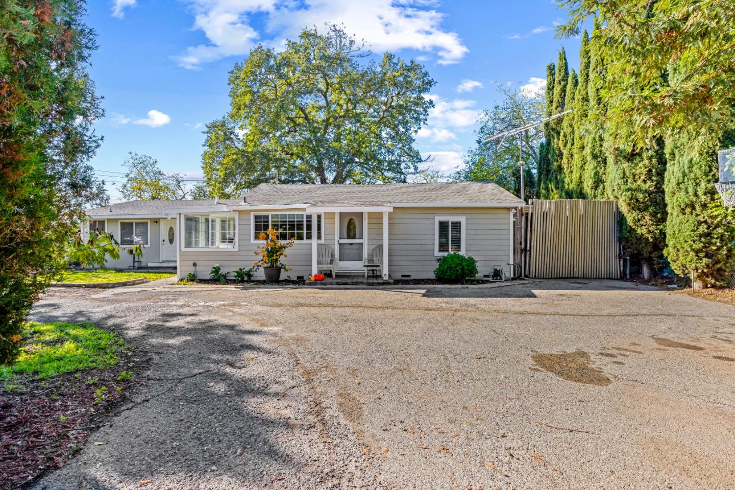 Front Image Thumbnail for ML82029099