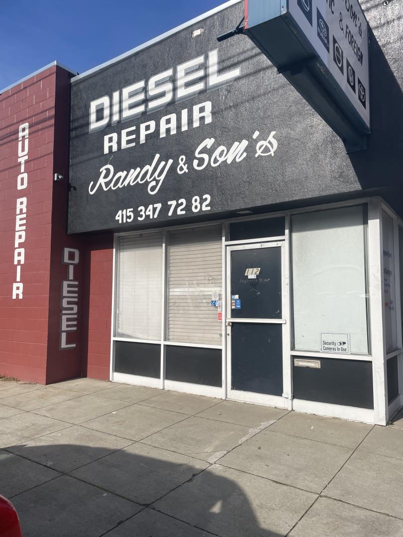 Front Image Thumbnail for ML82029115