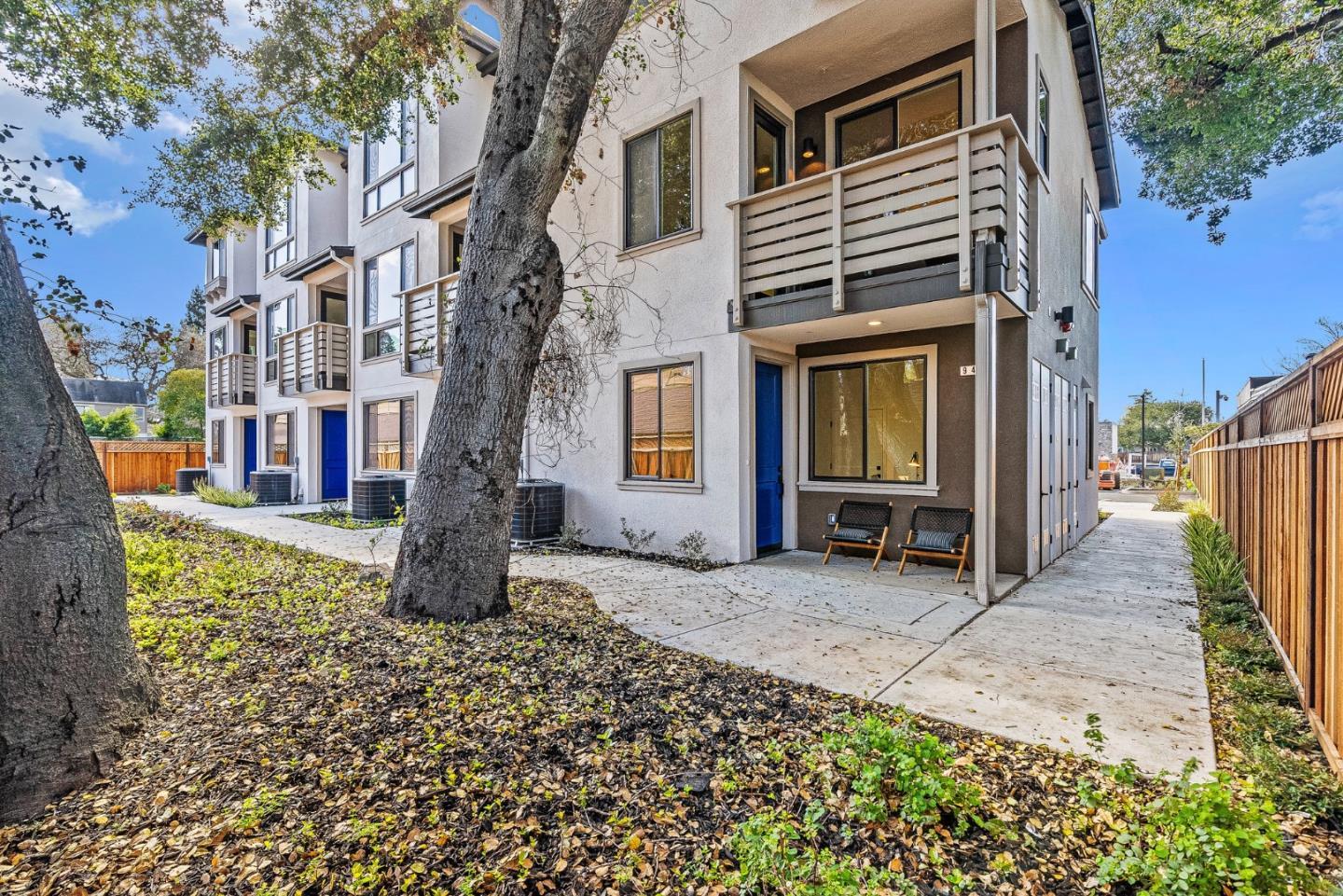 Front Image Thumbnail for ML82029120