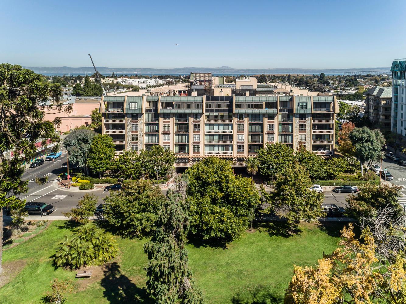 Front Image Thumbnail for ML82029216