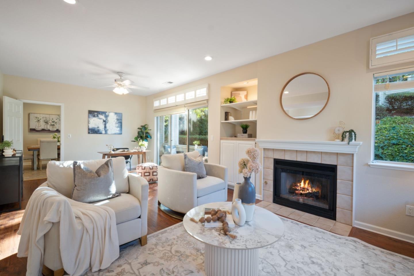 Front Image Thumbnail for ML82029243