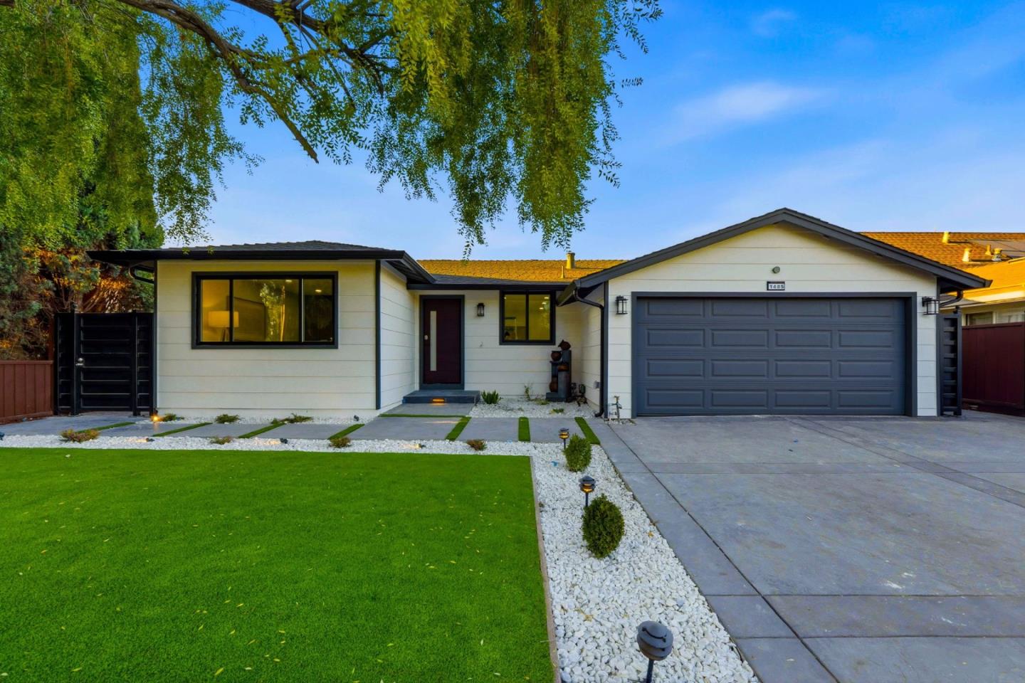 Front Image Thumbnail for ML82029345