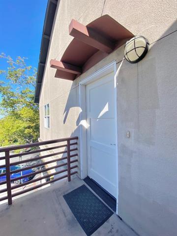 Front Image Thumbnail for ML82029407