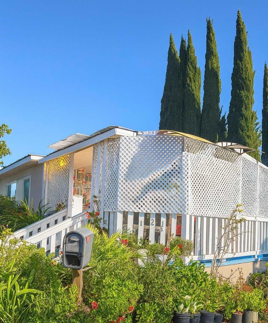 Front Image Thumbnail for ML82029433