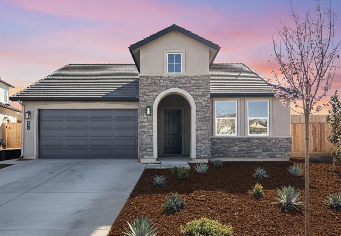 Front Image Thumbnail for ML82029444