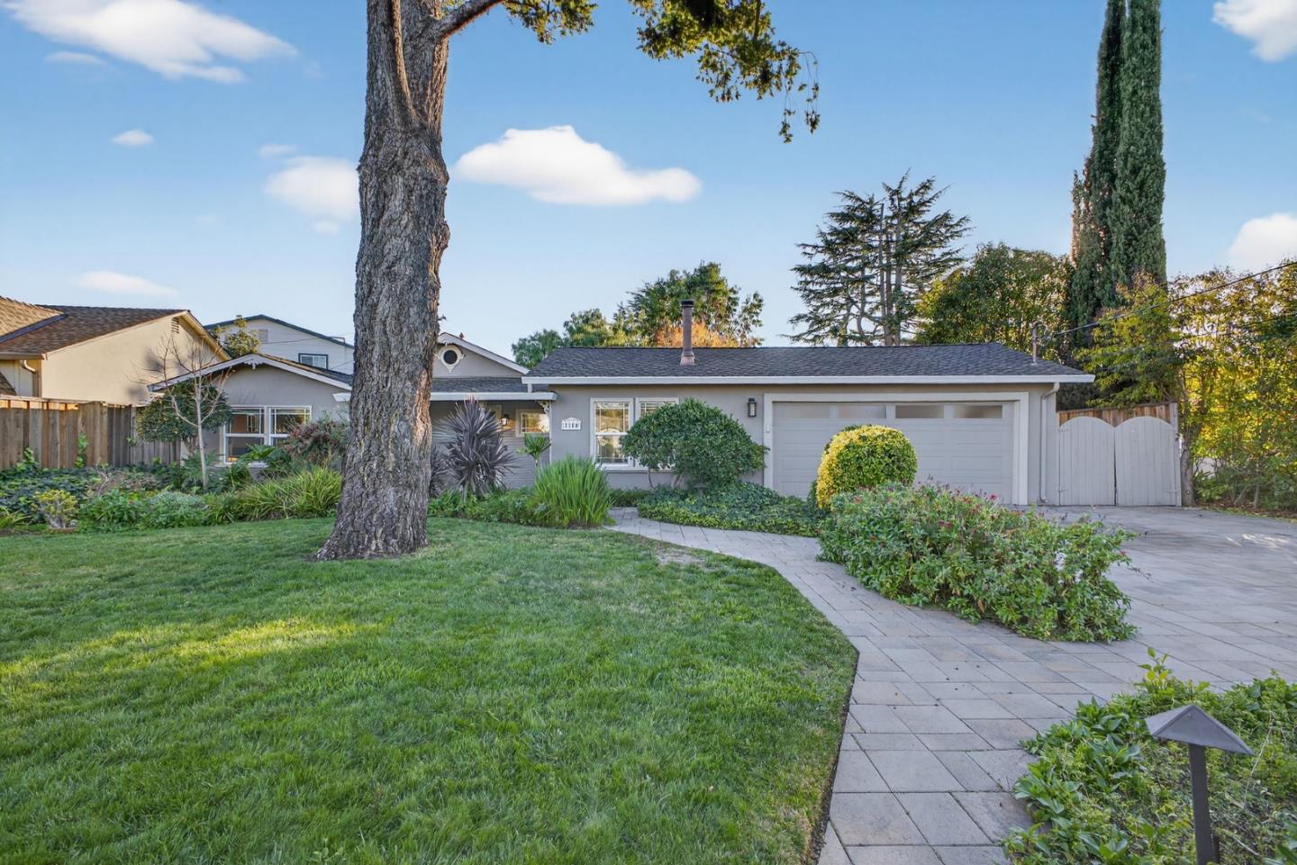 Front Image Thumbnail for ML82029535