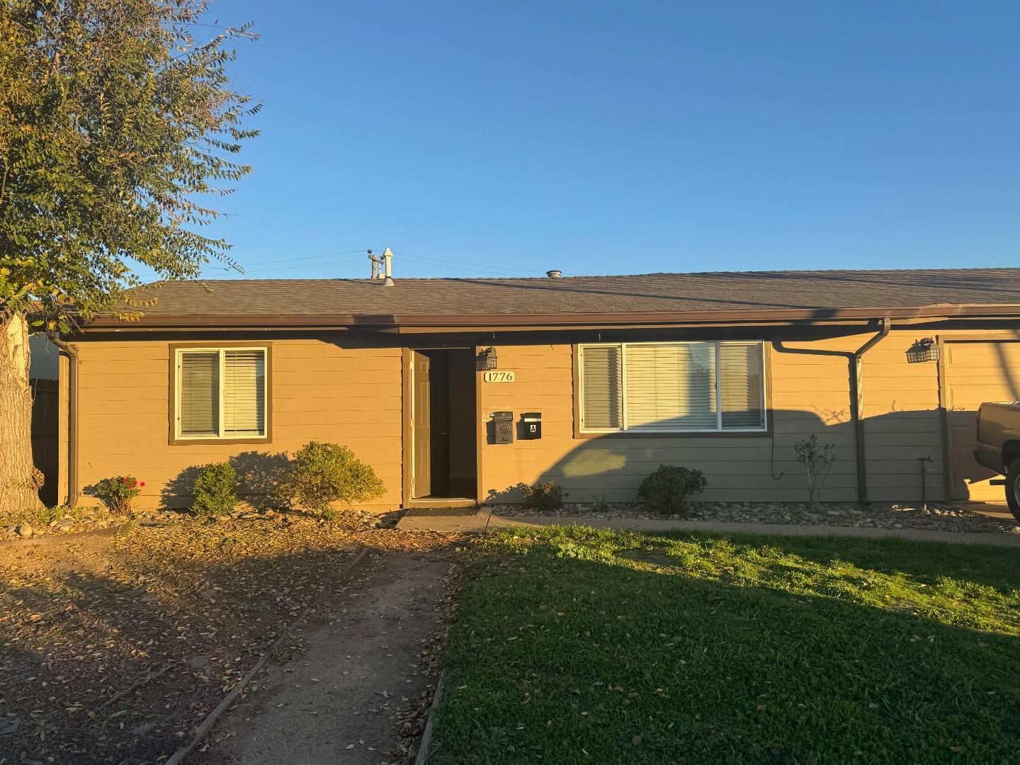 Front Image Thumbnail for ML82029546