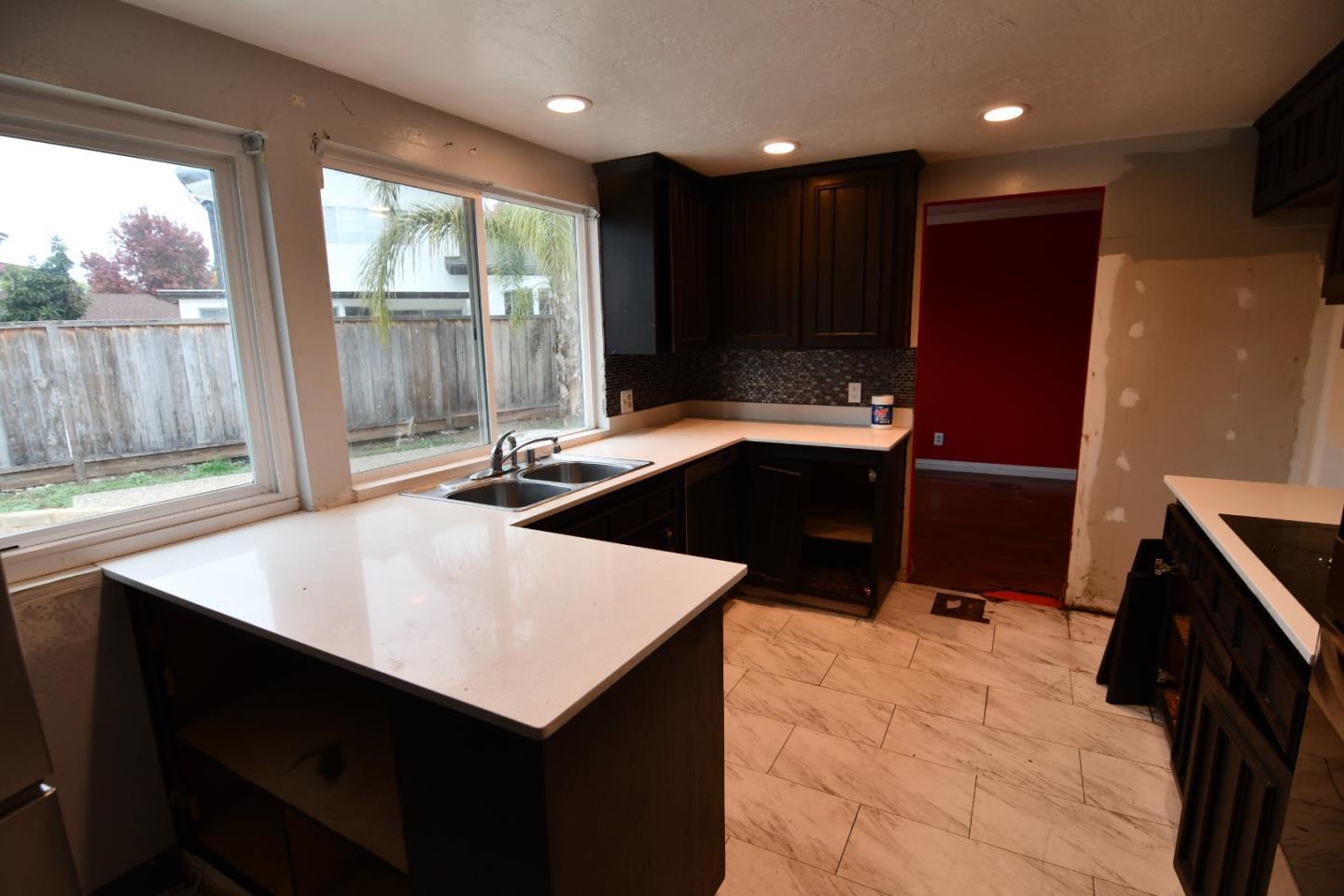 Front Image Thumbnail for ML82029599