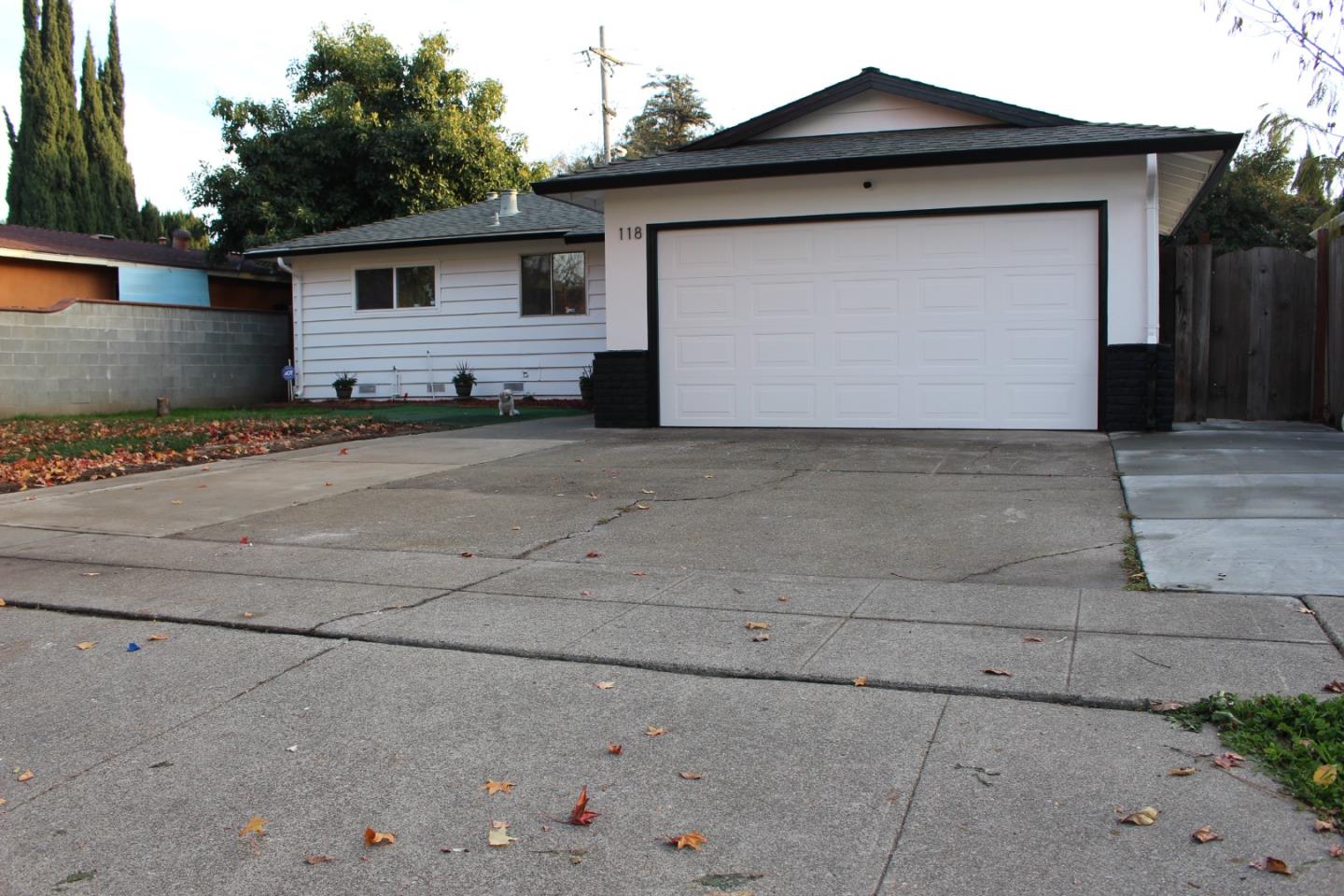 Front Image Thumbnail for ML82029609