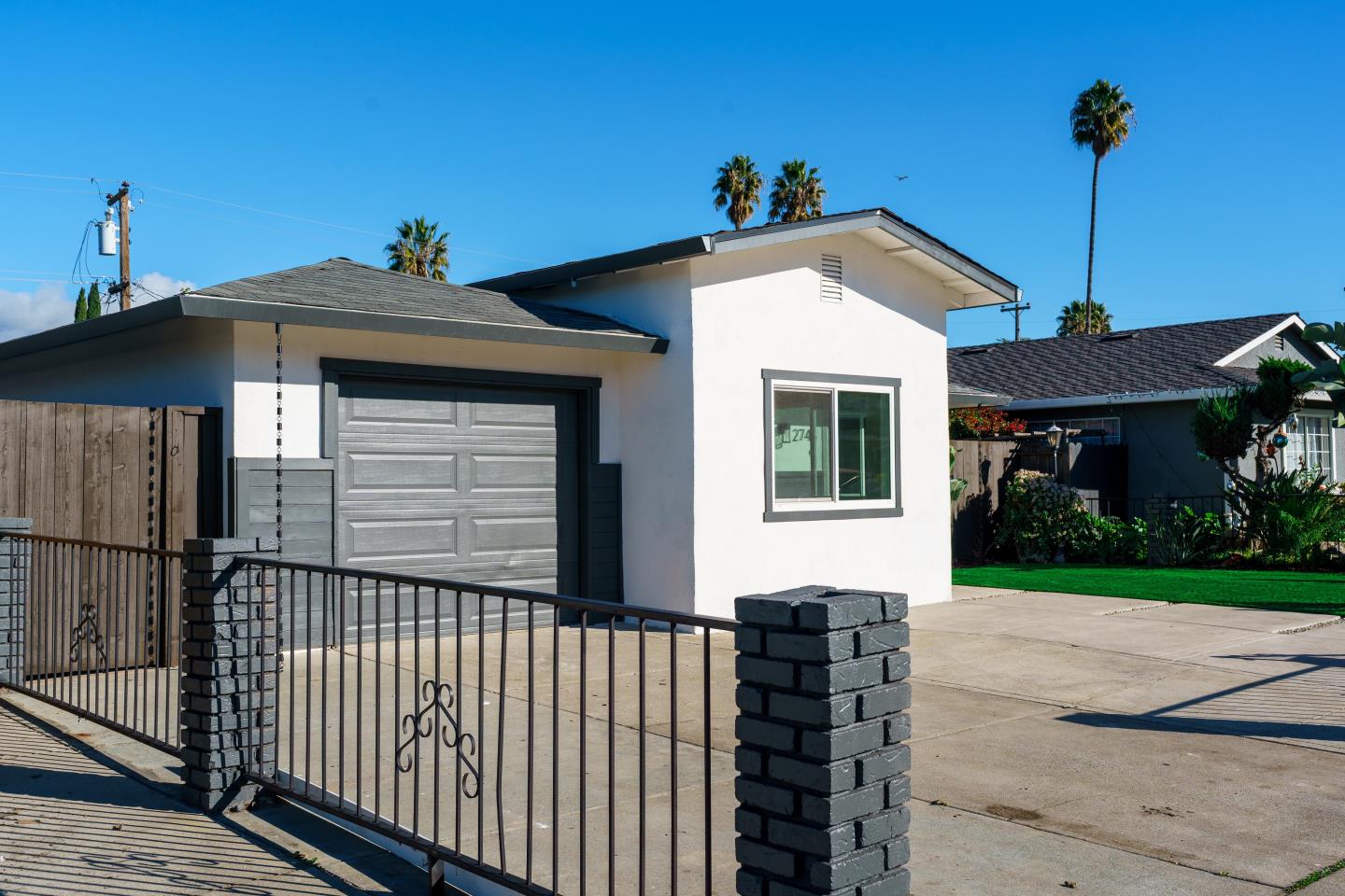 Front Image Thumbnail for ML82029646