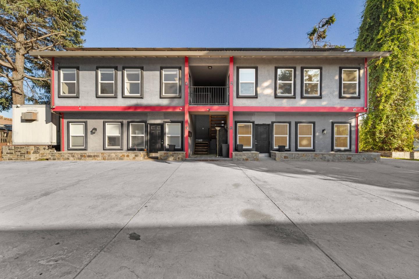 Front Image Thumbnail for ML82029668