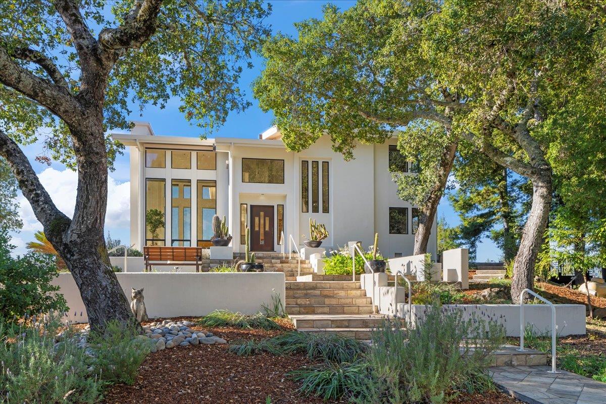 Front Image Thumbnail for ML82029695