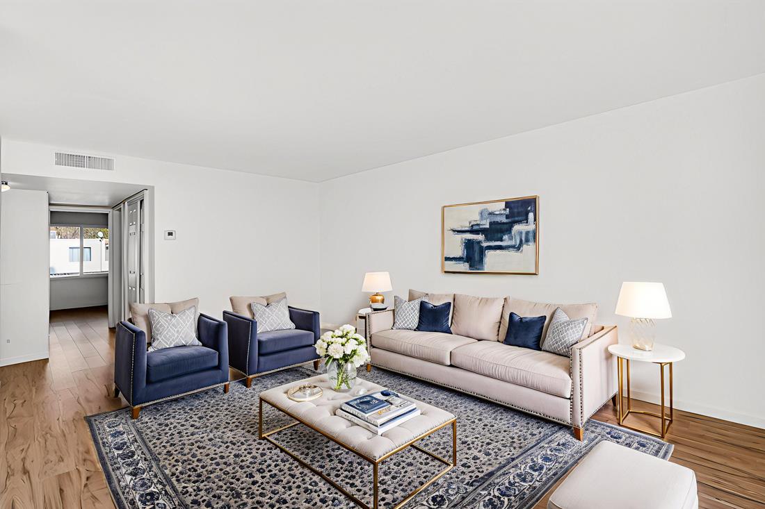 Front Image Thumbnail for ML82029821