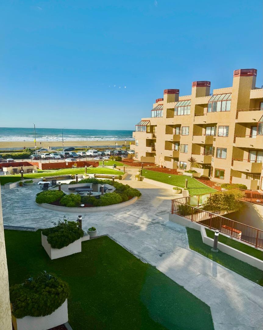 Front Image Thumbnail for ML82029895