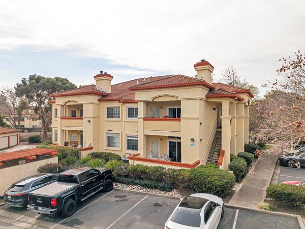 Front Image Thumbnail for ML82030023