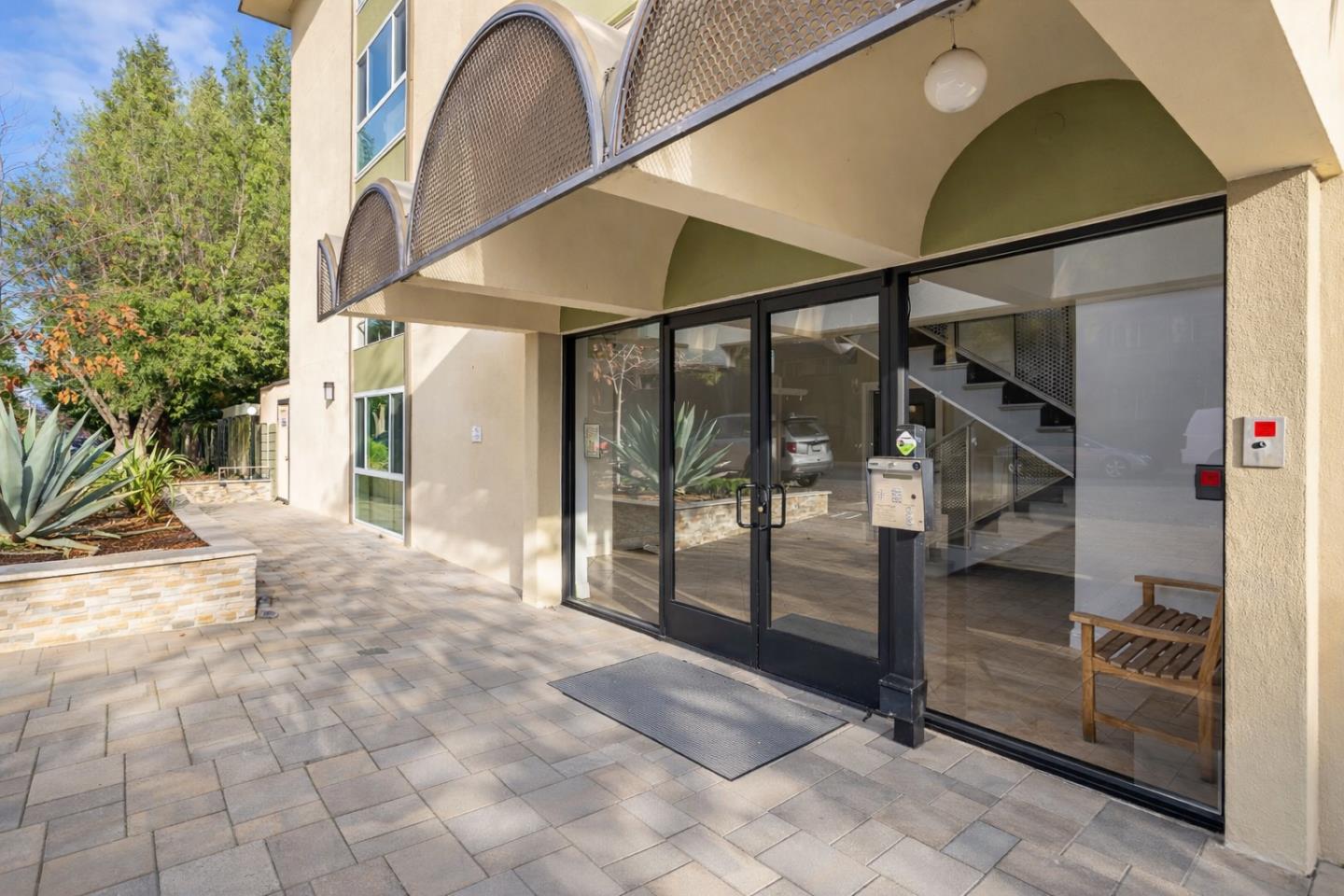 Front Image Thumbnail for ML82030165