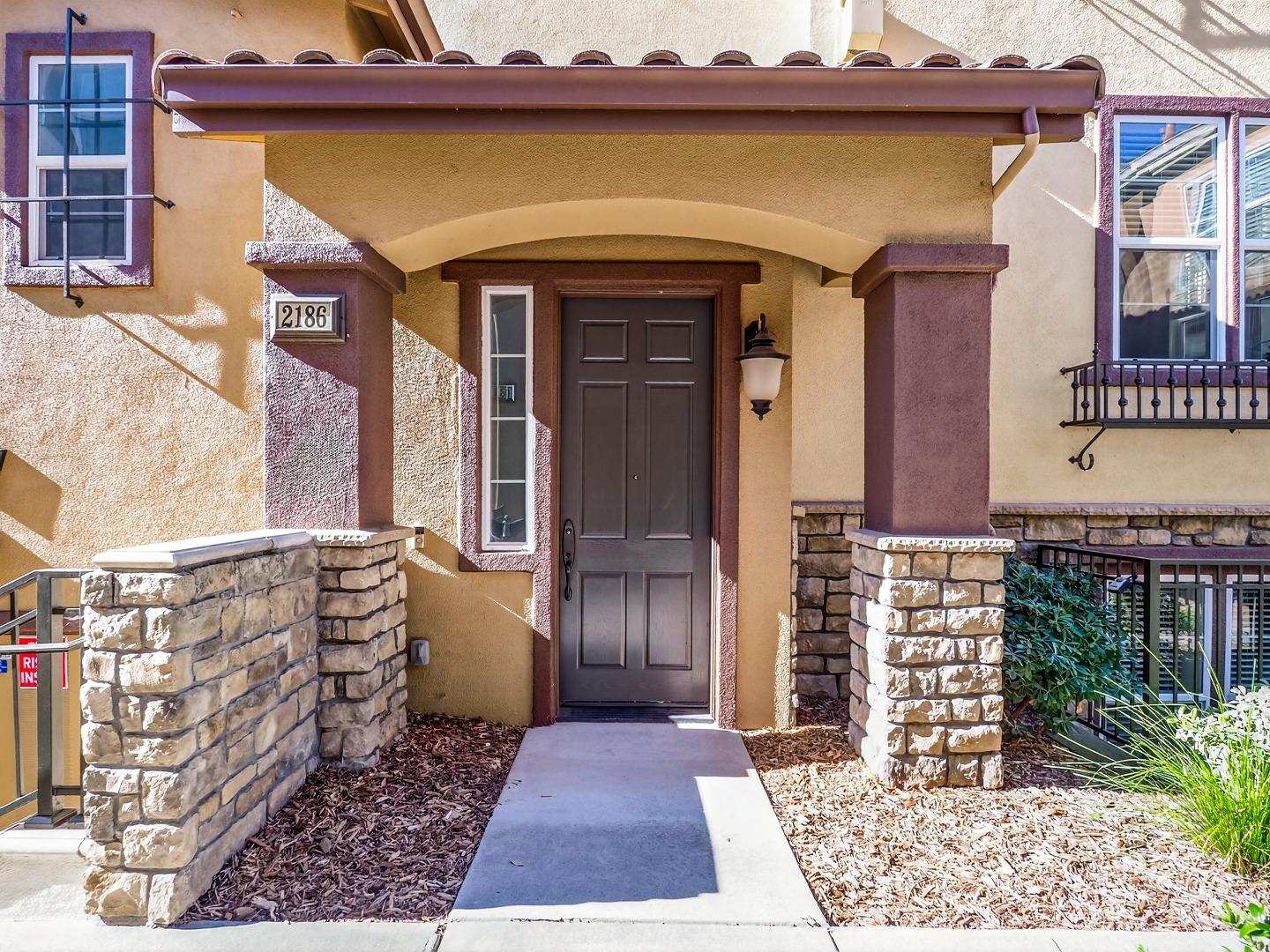 Front Image Thumbnail for ML82030246