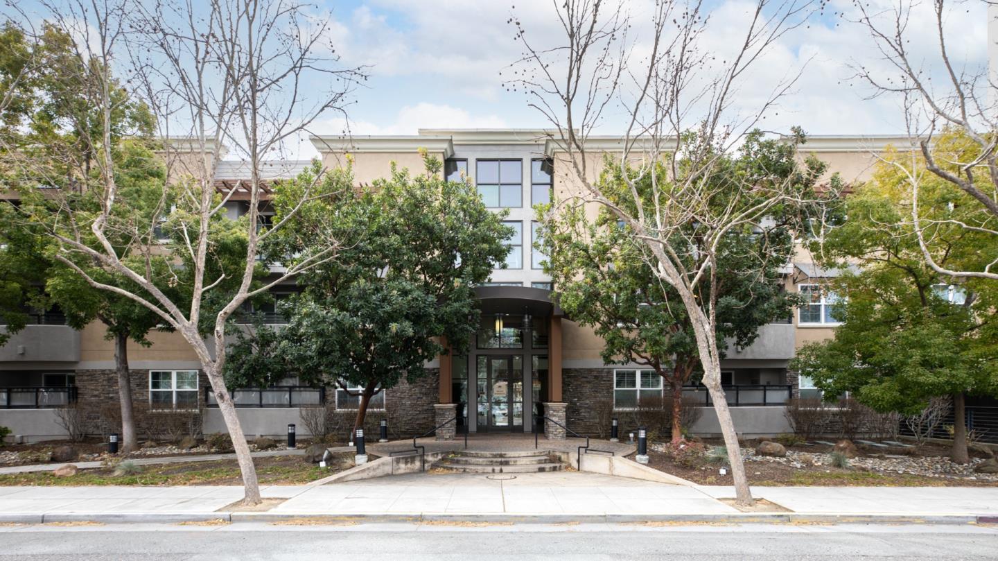 Front Image Thumbnail for ML82030356