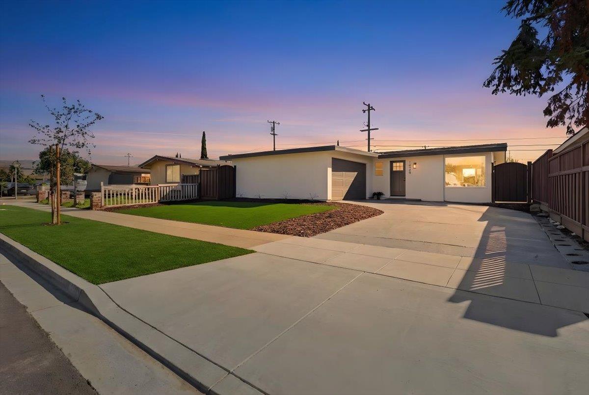 Front Image Thumbnail for ML82030379