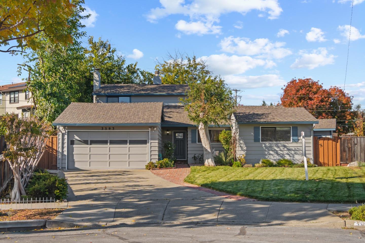 Front Image Thumbnail for ML82030384