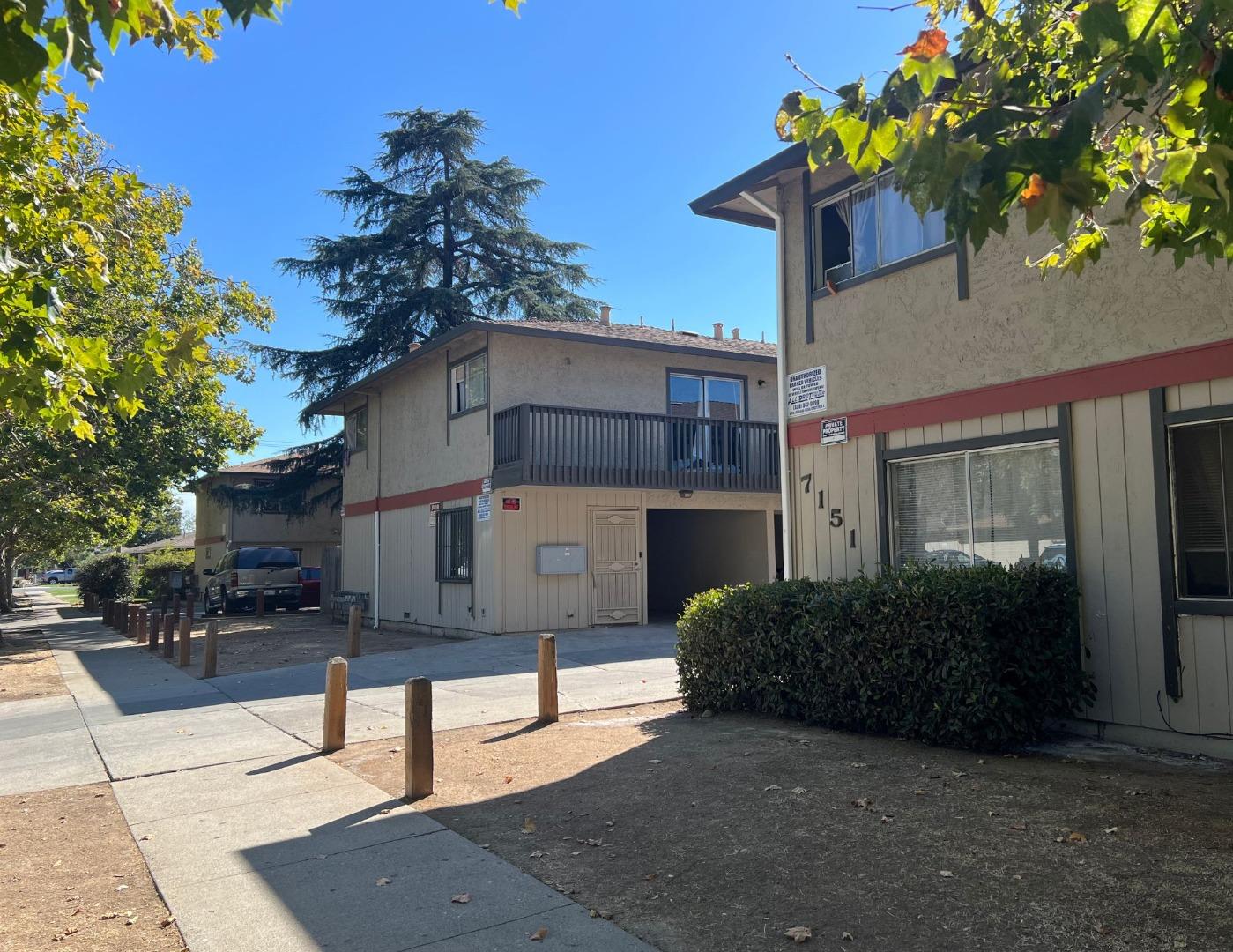 Front Image Thumbnail for ML82030391