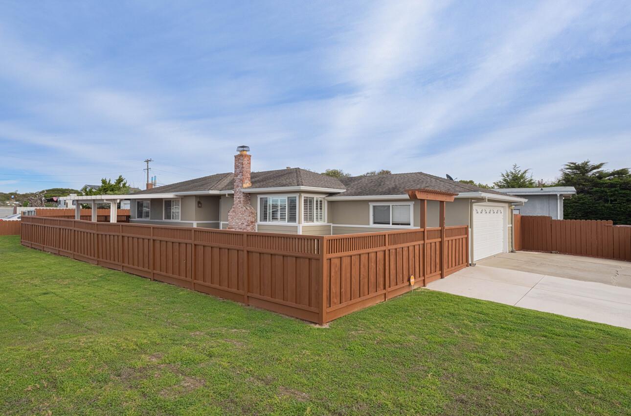 Front Image Thumbnail for ML82030452