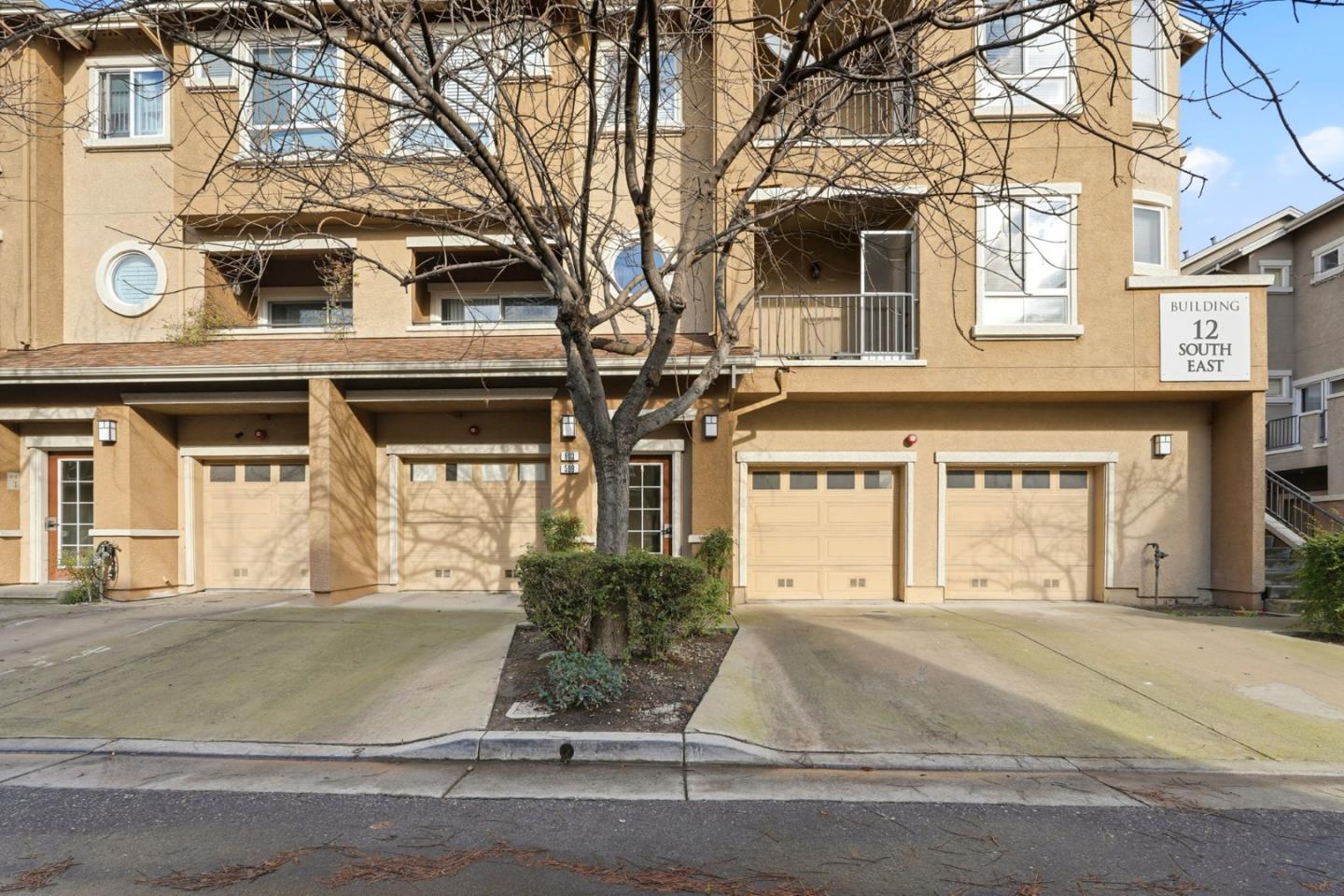 Front Image Thumbnail for ML82030579