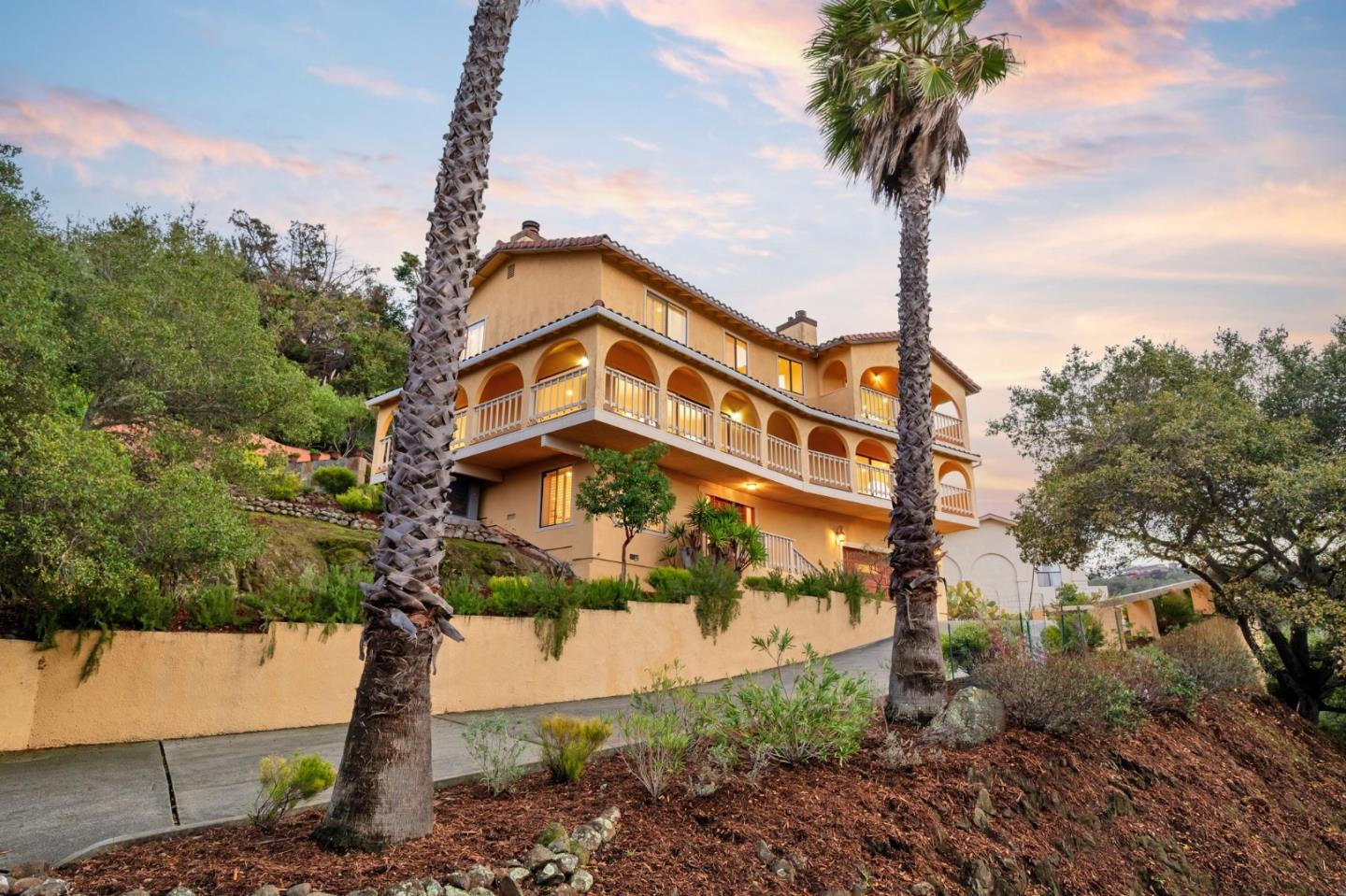 Front Image Thumbnail for ML82030630