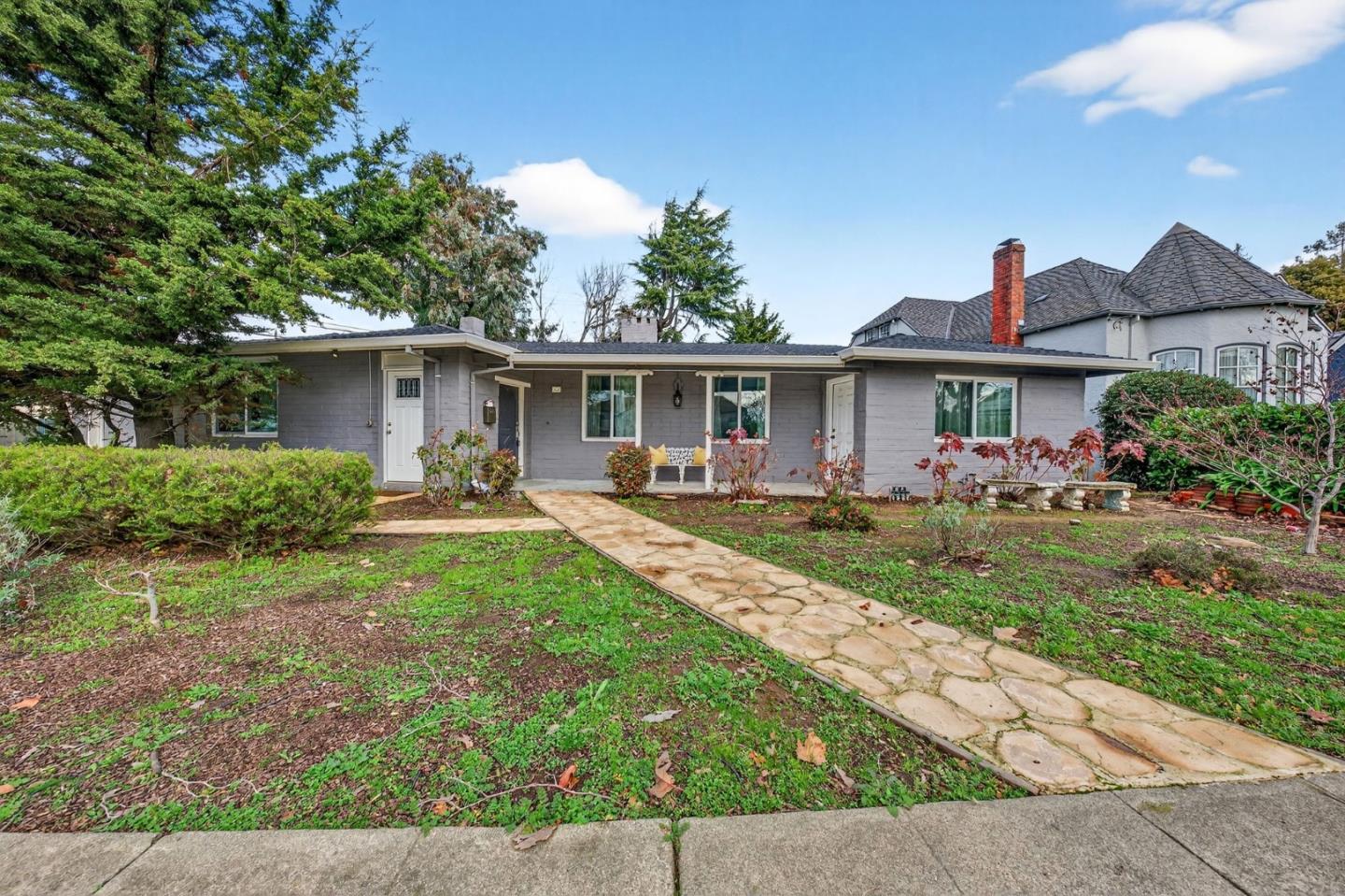 Front Image Thumbnail for ML82030707