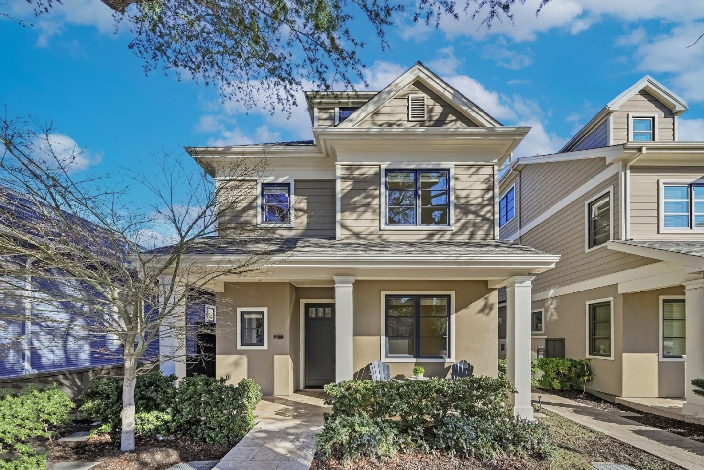 Front Image Thumbnail for ML82030755